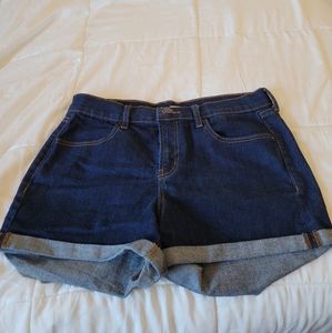 Dark blue shorts